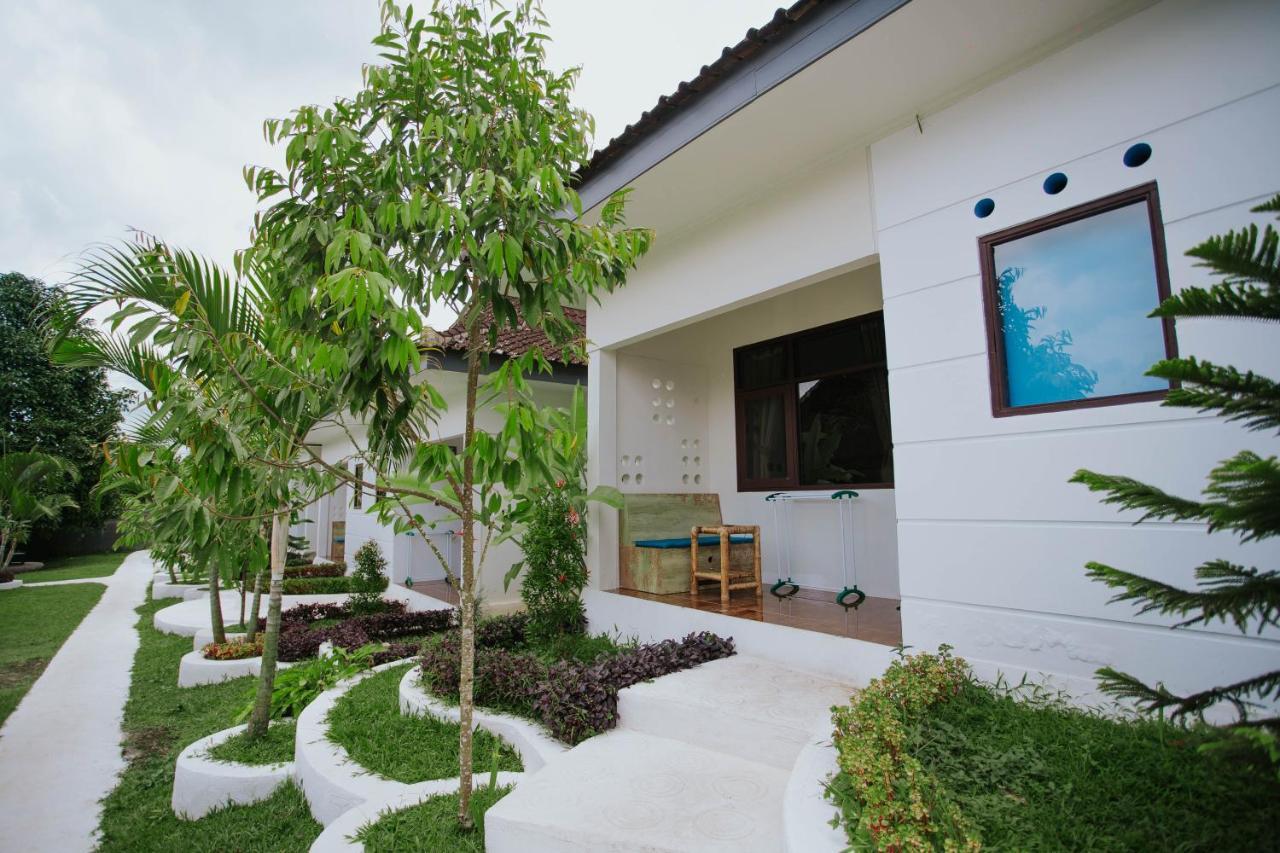 Nirvana Hotel Resort Tetebatu Eksteriør billede