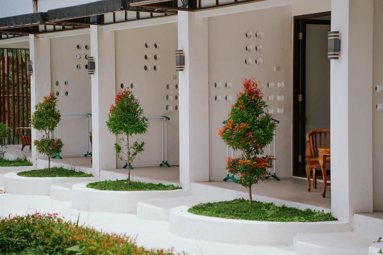 Nirvana Hotel Resort Tetebatu Eksteriør billede
