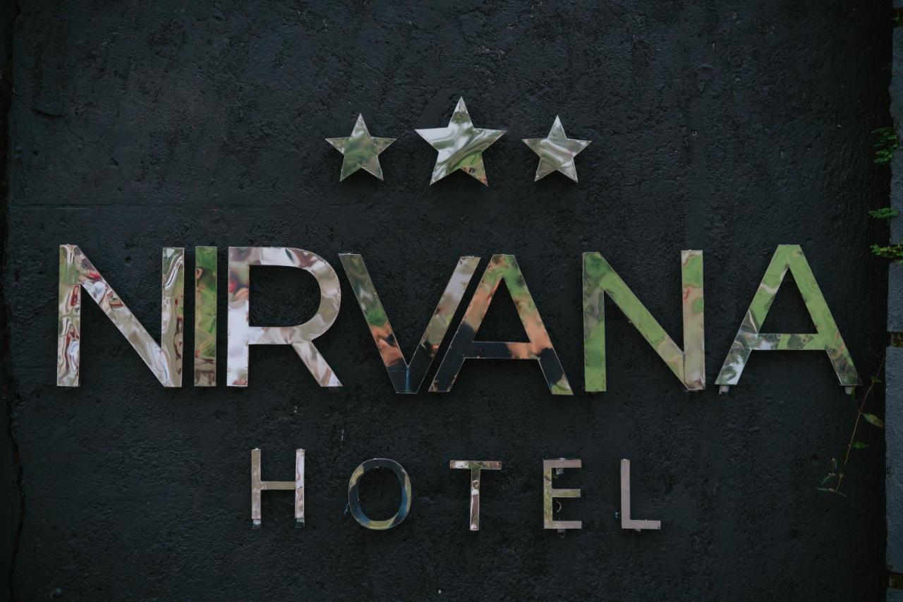 Nirvana Hotel Resort Tetebatu Eksteriør billede