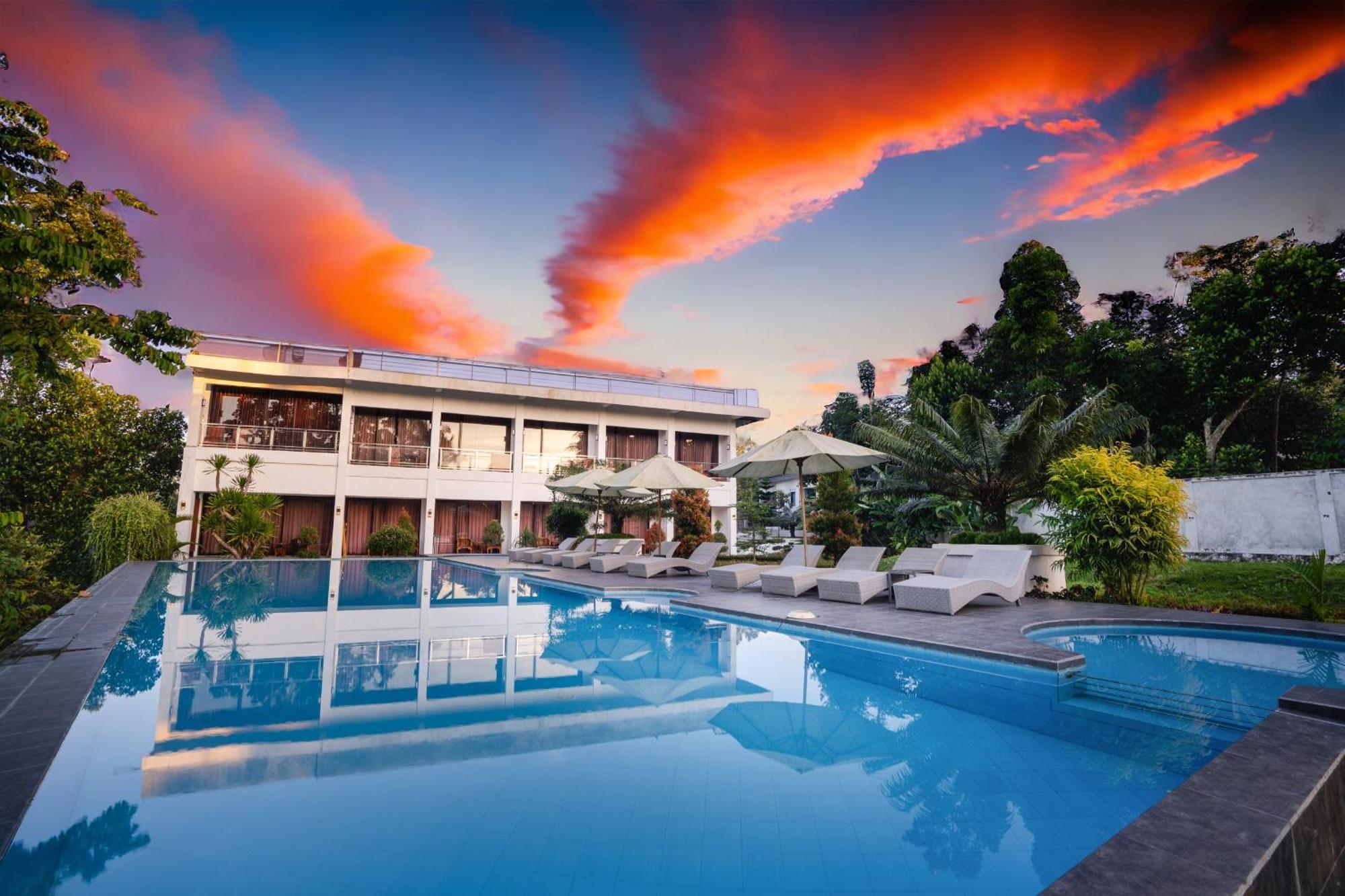 Nirvana Hotel Resort Tetebatu Eksteriør billede