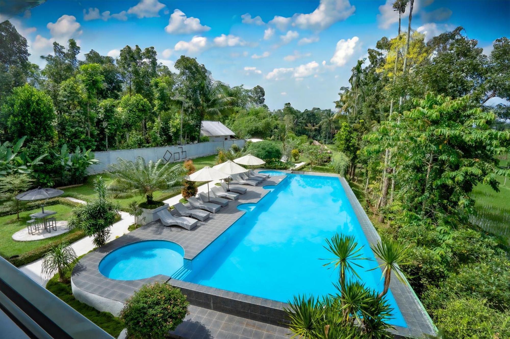 Nirvana Hotel Resort Tetebatu Eksteriør billede